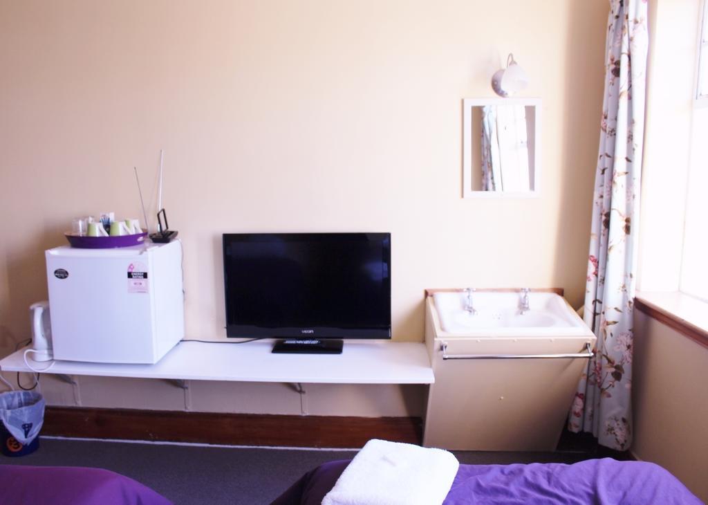 New City Hotel Κράισττσερτς Δωμάτιο φωτογραφία