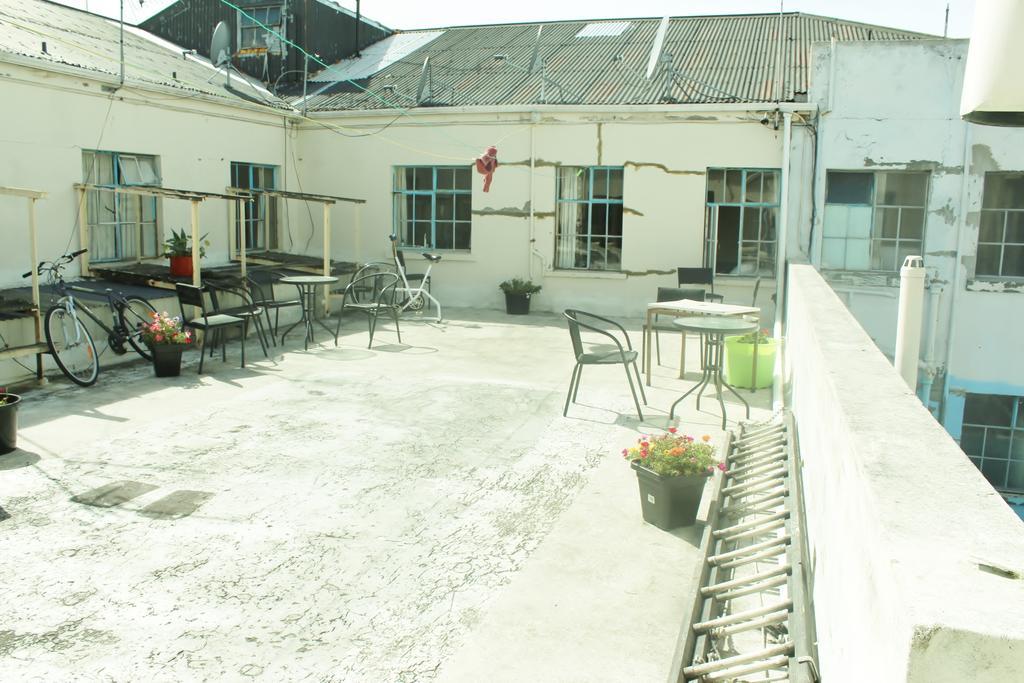 New City Hotel Κράισττσερτς Εξωτερικό φωτογραφία