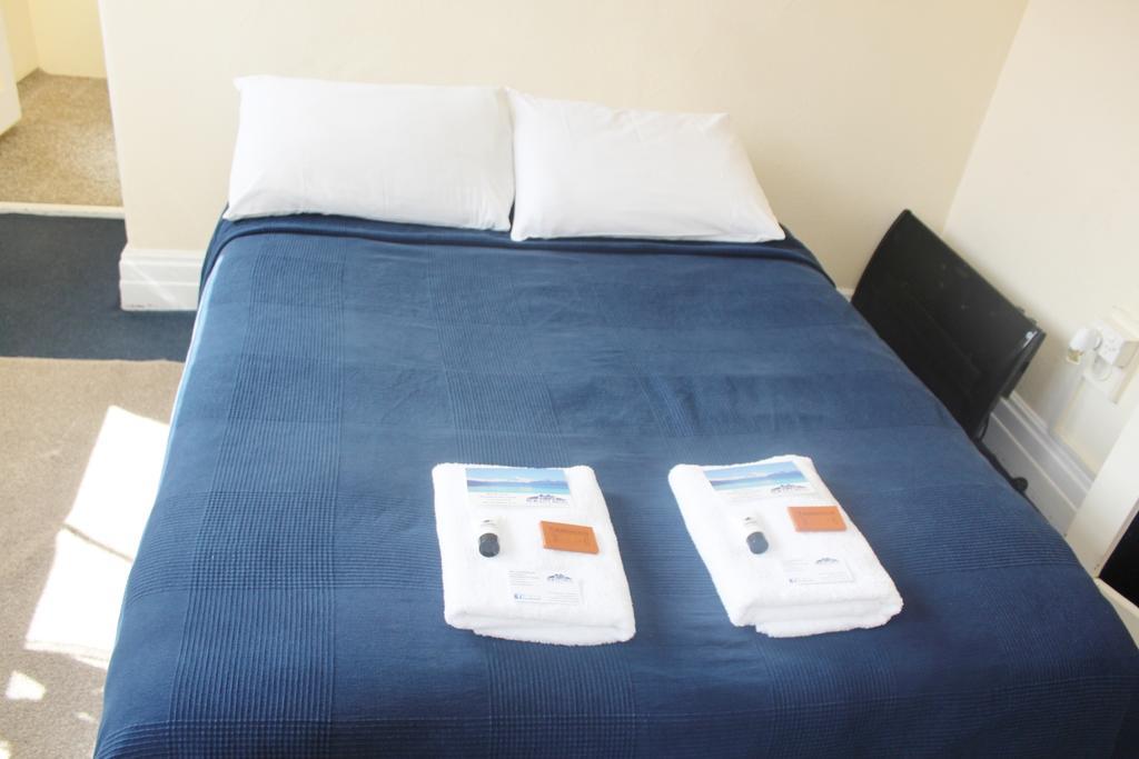 New City Hotel Κράισττσερτς Εξωτερικό φωτογραφία